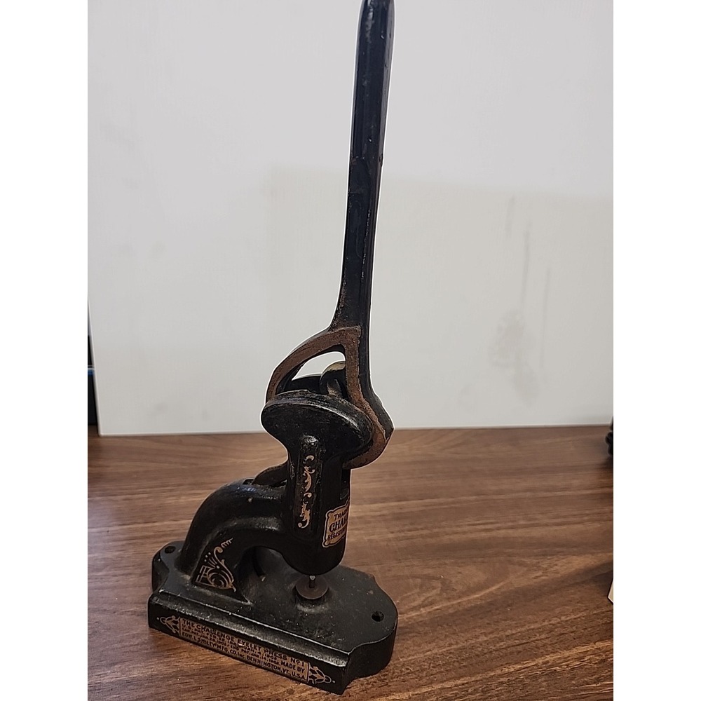 Challenge No. 1 Bench Mount Cast Iron Eyelet Press Riveter - Patd Jan 14, 1902